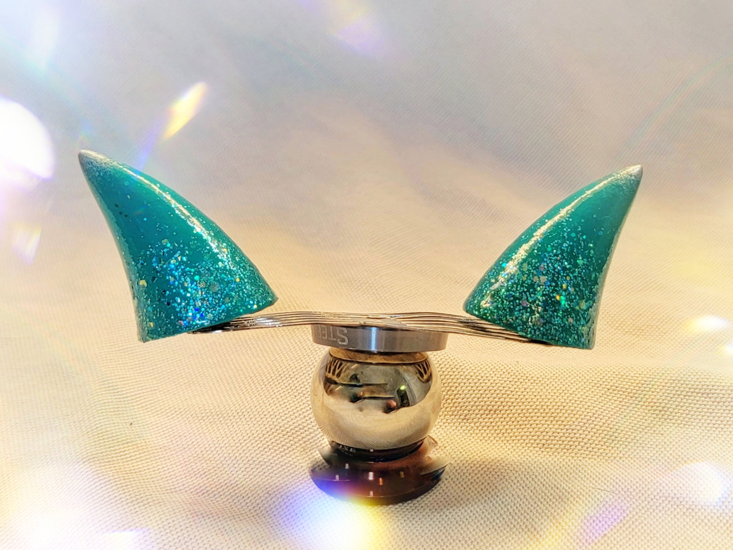 Glimmerhorns of Tidal Serenade