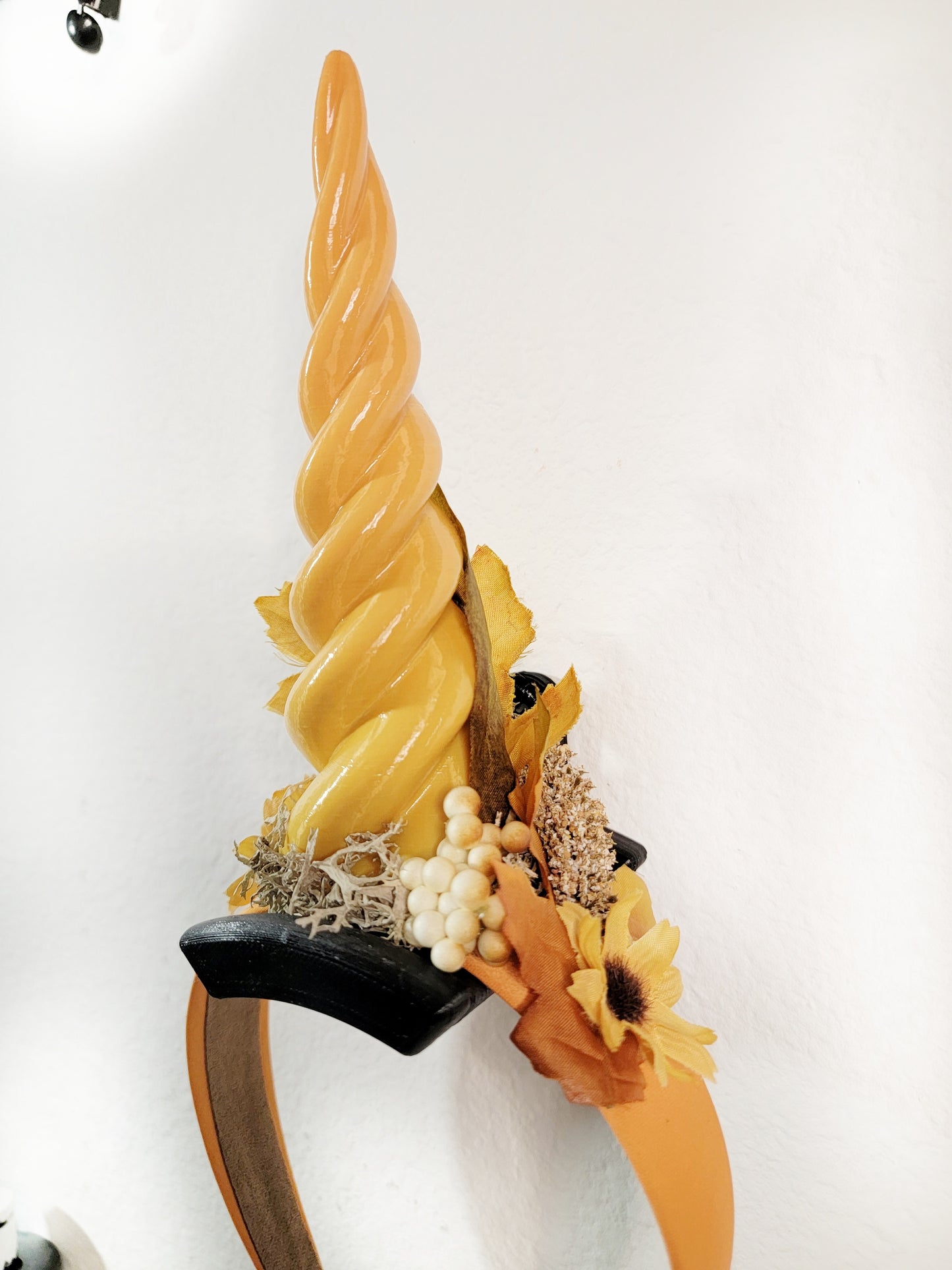 Autumn's Embrace - Unicorn Horn of Harvest