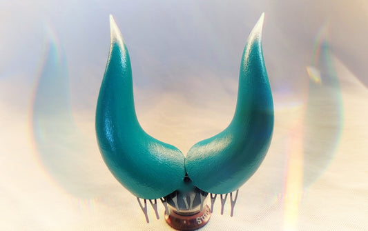 Azurecrest Horn